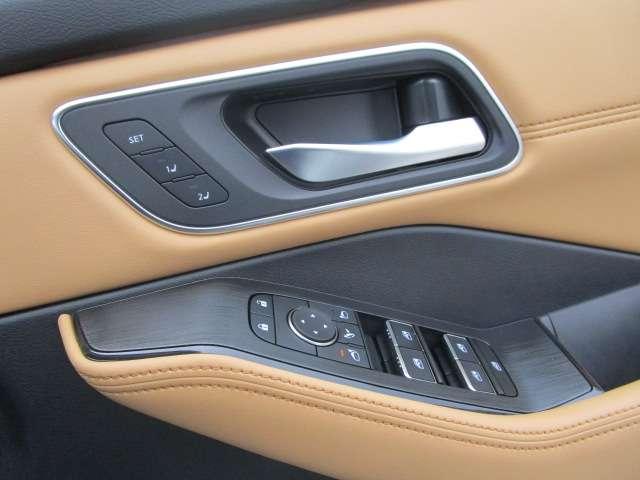 エクストレイル 1.5 G e-4ORCE 4WD 12.3インチコネクトナビ・アラウンドビュー 本革S 1オーナー パークアシスト 禁煙 LEDヘッドランプ ナビTV スマートキー レーダークルーズ LKA キーフリー ETC 4WD アルミホイール メモリーナビ 記録簿 ドライブレコーダー(16枚目)