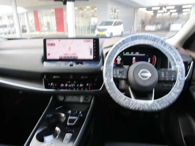 エクストレイル １．５　Ｇ　ｅ－４ＯＲＣＥ　４ＷＤ　１２．３インチ日産コネクトナビ・アラウンドビ　試乗車　１オーナー　パークアシスト　禁煙　ＬＥＤヘッドランプ　ナビＴＶ　スマートキー　レーダークルーズ　ＬＫＡ　キーフリー　ＥＴＣ　４ＷＤ　アルミホイール　メモリーナビ　記録簿　ドライブレコーダー（7枚目）