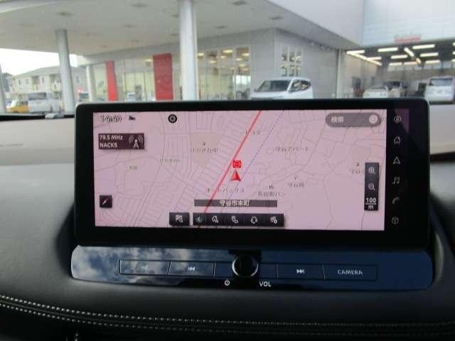 エクストレイル １．５　Ｇ　ｅ－４ＯＲＣＥ　４ＷＤ　１２．３インチ日産コネクトナビ・アラウンドビ　試乗車　１オーナー　パークアシスト　禁煙　ＬＥＤヘッドランプ　ナビＴＶ　スマートキー　レーダークルーズ　ＬＫＡ　キーフリー　ＥＴＣ　４ＷＤ　アルミホイール　メモリーナビ　記録簿　ドライブレコーダー（8枚目）