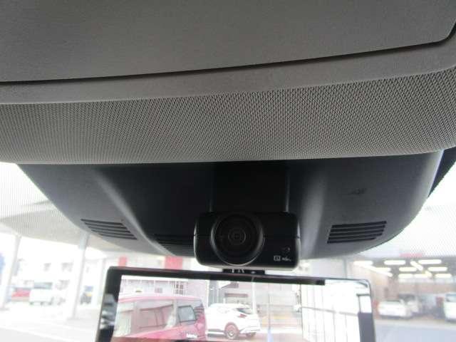 エクストレイル １．５　Ｇ　ｅ－４ＯＲＣＥ　４ＷＤ　１２．３インチ日産コネクトナビ・アラウンドビ　試乗車　１オーナー　パークアシスト　禁煙　ＬＥＤヘッドランプ　ナビＴＶ　スマートキー　レーダークルーズ　ＬＫＡ　キーフリー　ＥＴＣ　４ＷＤ　アルミホイール　メモリーナビ　記録簿　ドライブレコーダー（14枚目）