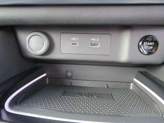 エクストレイル １．５　Ｇ　ｅ－４ＯＲＣＥ　４ＷＤ　１２．３インチ日産コネクトナビ・アラウンドビ　試乗車　１オーナー　パークアシスト　禁煙　ＬＥＤヘッドランプ　ナビＴＶ　スマートキー　レーダークルーズ　ＬＫＡ　キーフリー　ＥＴＣ　４ＷＤ　アルミホイール　メモリーナビ　記録簿　ドライブレコーダー（18枚目）