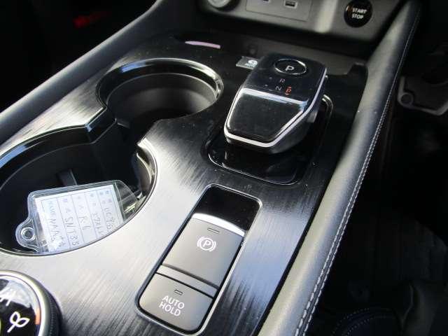 エクストレイル １．５　Ｇ　ｅ－４ＯＲＣＥ　４ＷＤ　１２．３インチ日産コネクトナビ・アラウンドビ　試乗車　１オーナー　パークアシスト　禁煙　ＬＥＤヘッドランプ　ナビＴＶ　スマートキー　レーダークルーズ　ＬＫＡ　キーフリー　ＥＴＣ　４ＷＤ　アルミホイール　メモリーナビ　記録簿　ドライブレコーダー（20枚目）