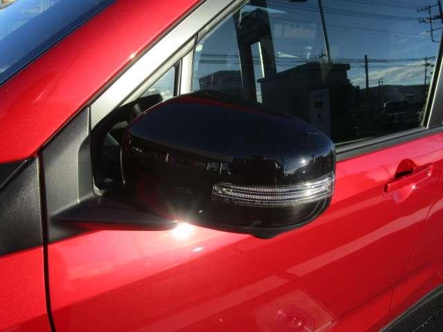 �����C�h�ۏ؁����Y�̔̔��X�̒��ÎԂɂ́A�S�Ԗ����Łu���C�h�ۏ؁v���t���Ă���܂��B����ɁA�L���Łu���C�h�ۏ؃v���~�A���v�i�����ۏ؁j�����p�ӂ��Ă���܂��B