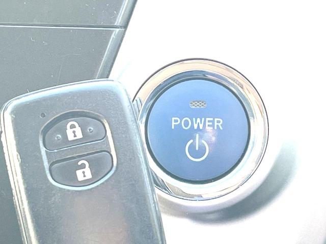 プリウスアルファ Ｓ　禁煙車　純正ナビ　バックカメラ　ＥＴＣ　Ｂｌｕｅｔｏｏｔｈ　フルセグ　スマートキー　ＬＥＤヘッドライト　ＬＥＤフォグライト　オートライト　ステアリングスイッチ　オートエアコン　ＣＤ／ＤＶＤ再生（8枚目）