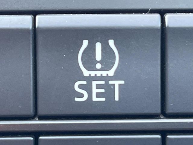 ＣＸ－５ ＸＤ　プロアクティブ　禁煙車　純正ナビ　レーダークルーズ　バックカメラ　セーフティクルーズＰＫＧ　ＥＴＣ　ＬＥＤヘッドライト　レーンキープアシスト　革巻きステアリング　純正１７インチアルミホイール　ＣＤ　ＤＶＤ再生（43枚目）