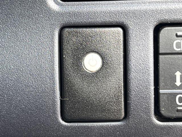 ヴォクシー ハイブリッドＺＳ　煌ＩＩ　モデリスタ　両側電動ドア　純正ＳＤナビ　バックカメラ　衝突被害軽減システム　禁煙車　ドラレコ　コーナーセンサー　スマートキー　ＬＥＤヘッド　ＥＴＣ２．０　オートハイビーム　車線逸脱警報　オートライト（32枚目）