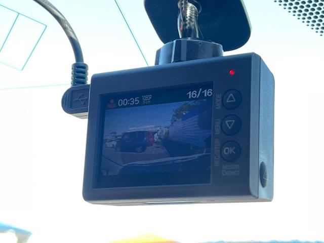 シエンタ G クエロ モデリスタフルエアロ 両側電動ドア SDナビ バックカメラ 衝突被害軽減システム ドラレコ コーナーセンサー スマートキー LEDヘッド ビルトインETC オートハイビーム オートライト(7枚目)