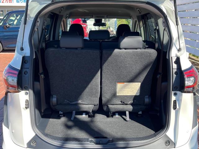 シエンタ G クエロ モデリスタフルエアロ 両側電動ドア SDナビ バックカメラ 衝突被害軽減システム ドラレコ コーナーセンサー スマートキー LEDヘッド ビルトインETC オートハイビーム オートライト(13枚目)