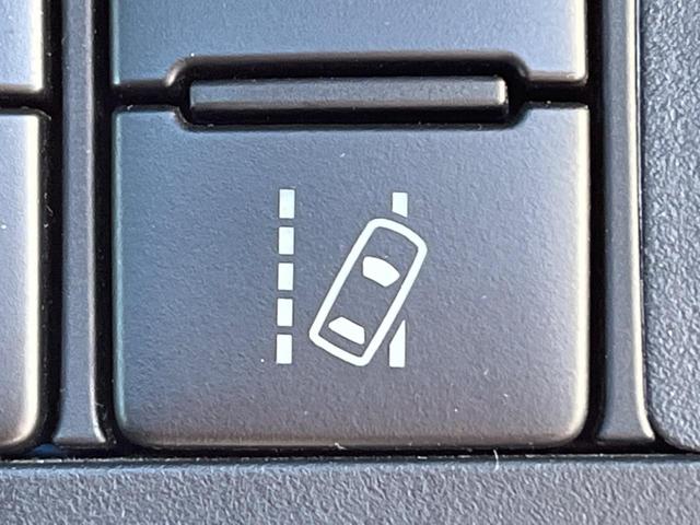 シエンタ G クエロ モデリスタフルエアロ 両側電動ドア SDナビ バックカメラ 衝突被害軽減システム ドラレコ コーナーセンサー スマートキー LEDヘッド ビルトインETC オートハイビーム オートライト(30枚目)