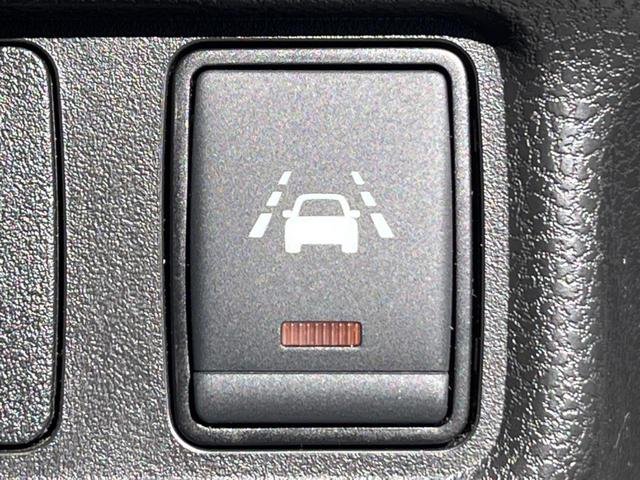 ノート X SDナビ バックカメラ 衝突被害軽減システム スマートキー LEDヘッド ETC 車線逸脱警報 オートライト オートエアコン Bluetooth CD フルセグ(27枚目)