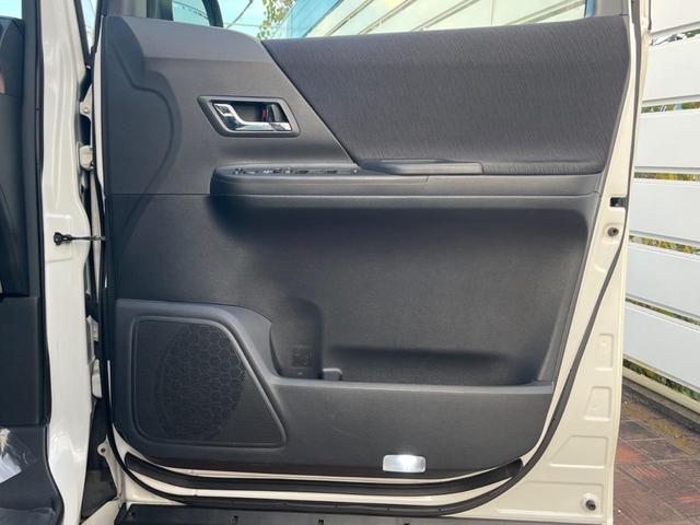 アルファード 240S サンルーフ 両側電動ドア 純正ナビ バックカメラ ドラレコ コーナーセンサー スマートキー HIDヘッド ビルトインETC 車線逸脱警報 オートライト デュアルエアコン 純正18インチアルミ(21枚目)