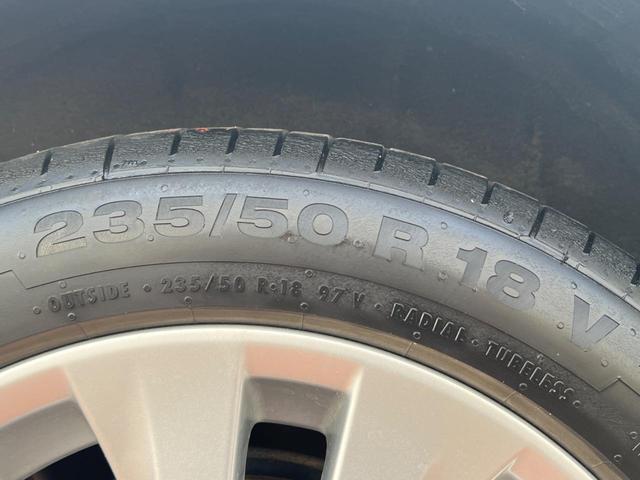 アルファード 240S サンルーフ 両側電動ドア 純正ナビ バックカメラ ドラレコ コーナーセンサー スマートキー HIDヘッド ビルトインETC 車線逸脱警報 オートライト デュアルエアコン 純正18インチアルミ(47枚目)