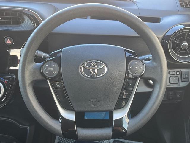 アクア Ｓスタイルブラック　衝突被害軽減システム　コーナーセンサー　スマートキー　ＬＥＤヘッド　ビルトインＥＴＣ　車線逸脱警報　オートライト　オートエアコン　ＣＤ（11枚目）