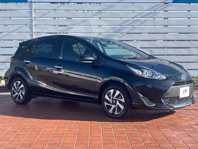 アクア Ｓスタイルブラック　衝突被害軽減システム　コーナーセンサー　スマートキー　ＬＥＤヘッド　ビルトインＥＴＣ　車線逸脱警報　オートライト　オートエアコン　ＣＤ（16枚目）