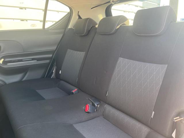 アクア Ｓスタイルブラック　衝突被害軽減システム　コーナーセンサー　スマートキー　ＬＥＤヘッド　ビルトインＥＴＣ　車線逸脱警報　オートライト　オートエアコン　ＣＤ（37枚目）