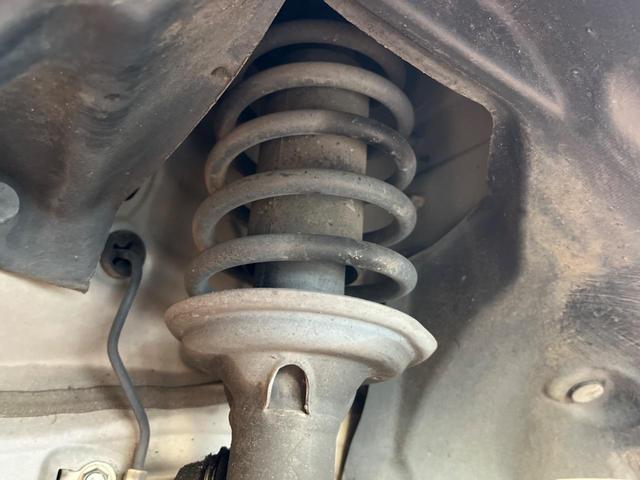 N-BOX G・Lパッケージ 両側電動ドア 純正HDDナビ バックカメラ 禁煙車 スマートキー HIDヘッド オートライト オートエアコン Bluetooth CD DVD再生 フルセグ(20枚目)