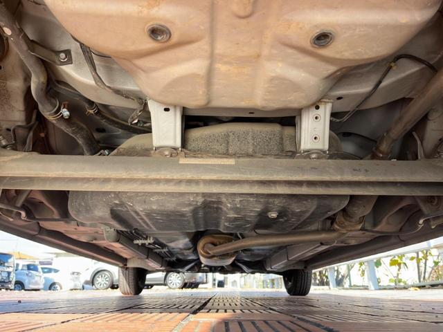 ムーヴコンテ Ｌ　リミテッド　禁煙車　パワーシート　オートエアコン　ＣＤ　プライバシーガラス（17枚目）