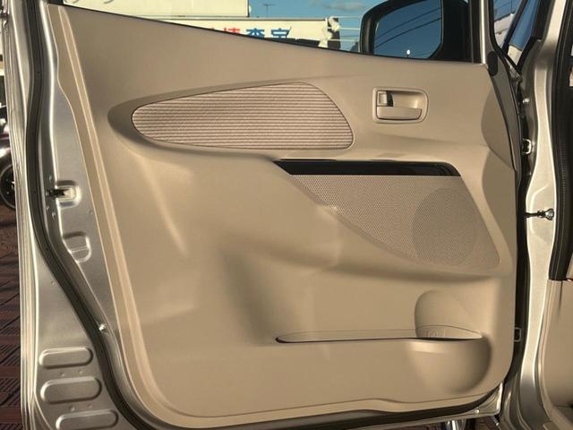 デイズ Ｘ　全周囲カメラ　純正ナビ　禁煙車　ドラレコ　スマートキー　ＥＴＣ　オートエアコン　Ｂｌｕｅｔｏｏｔｈ　ＣＤ　ＤＶＤ再生　ブルーレイ再生（41枚目）