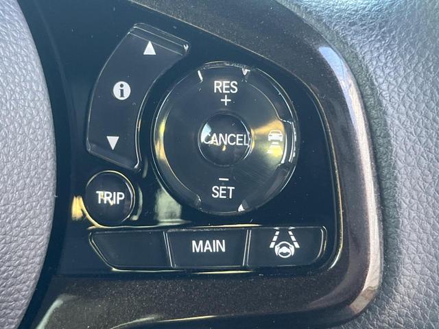 Ｎ－ＢＯＸカスタム Ｇ・Ｌホンダセンシング　両側電動ドア　後席モニター　バックカメラ　衝突被害軽減システム　禁煙車　ドラレコ　スマートキー　ＬＥＤヘッド　ビルトインＥＴＣ　オートライト　オートエアコン　Ｂｌｕｅｔｏｏｔｈ　ＣＤ　ＤＶＤ再生（7枚目）