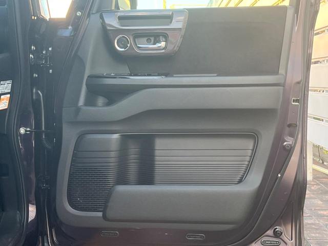 Ｎ－ＢＯＸカスタム Ｇ・Ｌホンダセンシング　両側電動ドア　後席モニター　バックカメラ　衝突被害軽減システム　禁煙車　ドラレコ　スマートキー　ＬＥＤヘッド　ビルトインＥＴＣ　オートライト　オートエアコン　Ｂｌｕｅｔｏｏｔｈ　ＣＤ　ＤＶＤ再生（39枚目）