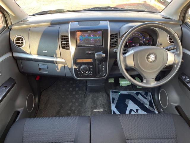 ワゴンＲスティングレー Ｘ　禁煙車　ドラレコ　スマートキー　ＨＩＤヘッド　純正１５インチアルミ　オートエアコン　ＣＤ　地デジ（2枚目）