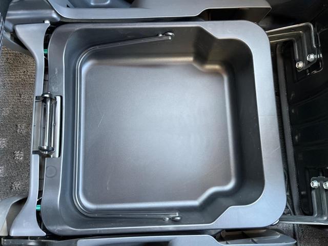 ワゴンＲスティングレー Ｘ　禁煙車　ドラレコ　スマートキー　ＨＩＤヘッド　純正１５インチアルミ　オートエアコン　ＣＤ　地デジ（30枚目）