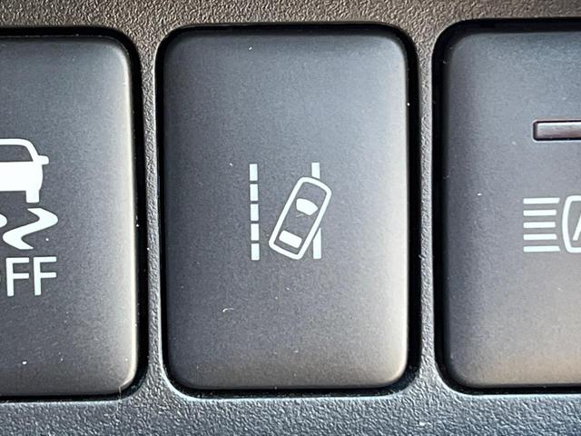 デイズルークス ハイウェイスター　Ｘ　Ｖセレクション　両側電動ドア　全周囲カメラ　衝突被害軽減システム　禁煙車　ハーフレザーシート　ドラレコ　スマートキー　ＬＥＤヘッド　ＥＴＣ　純正１５インチアルミ　オートハイビーム　車線逸脱警報　オートライト（30枚目）