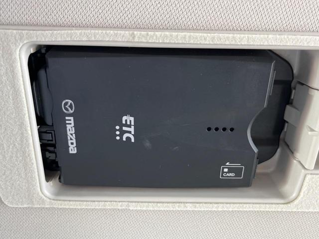 ＣＸ－５ ２５Ｓ　プロアクティブ　４ＷＤ　バックカメラ　ＢＯＳＥサウンド　衝突被害軽減システム　レーダークルーズ　ハーフレザーシート　ドラレコ　コーナーセンサー　スマートキー　ＬＥＤヘッド　ビルトインＥＴＣ　純正１９インチアルミ（8枚目）