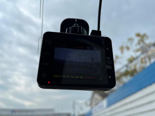 エブリイワゴン ＰＺターボスペシャル　両側電動ドア　ＨＤＤナビ　バックカメラ　１００Ｖ電源　禁煙車　ドラレコ　ＨＩＤヘッド　ＥＴＣ　純正１４インチアルミ　オートエアコン　Ｂｌｕｅｔｏｏｔｈ　ＣＤ　ＤＶＤ再生　フルセグ（6枚目）