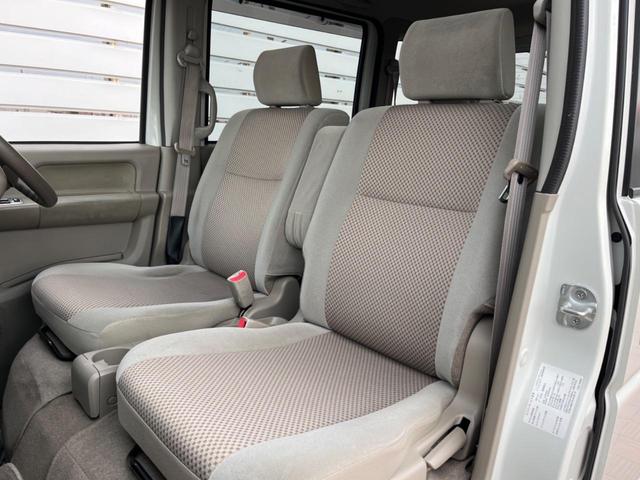 エブリイワゴン ＰＺターボスペシャル　両側電動ドア　ＨＤＤナビ　バックカメラ　１００Ｖ電源　禁煙車　ドラレコ　ＨＩＤヘッド　ＥＴＣ　純正１４インチアルミ　オートエアコン　Ｂｌｕｅｔｏｏｔｈ　ＣＤ　ＤＶＤ再生　フルセグ（37枚目）