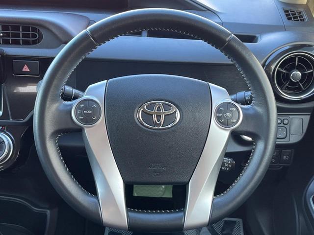 アクア Ｇ　純正ＳＤナビ　バックカメラ　衝突被害軽減システム　禁煙車　コーナーセンサー　スマートキー　ＬＥＤヘッド　ビルトインＥＴＣ　クルコン　オートハイビーム　車線逸脱警報　オートライト　オートエアコン（12枚目）