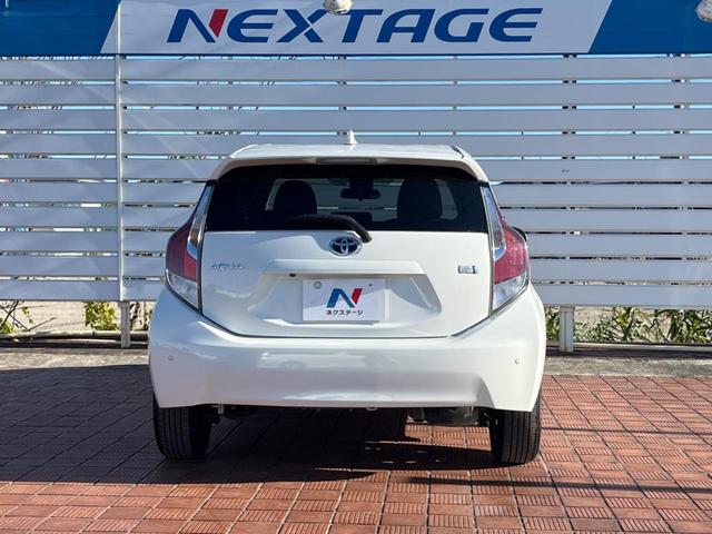 アクア Ｇ　純正ＳＤナビ　バックカメラ　衝突被害軽減システム　禁煙車　コーナーセンサー　スマートキー　ＬＥＤヘッド　ビルトインＥＴＣ　クルコン　オートハイビーム　車線逸脱警報　オートライト　オートエアコン（16枚目）