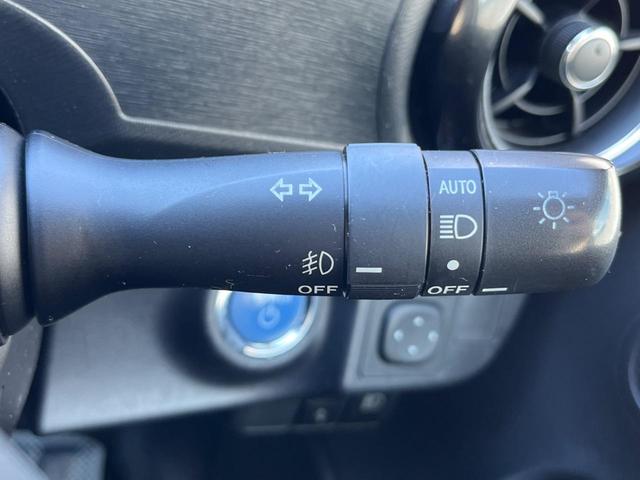 アクア Ｇ　純正ＳＤナビ　バックカメラ　衝突被害軽減システム　禁煙車　コーナーセンサー　スマートキー　ＬＥＤヘッド　ビルトインＥＴＣ　クルコン　オートハイビーム　車線逸脱警報　オートライト　オートエアコン（26枚目）