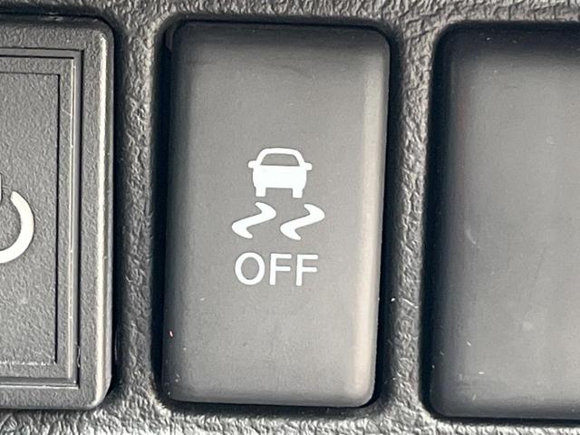 スカイラインクロスオーバー 370GT サイド・バックカメラ BOSEサウンド 衝突被害軽減システム ハーフレザーシート ドラレコ スマートキー HIDヘッド ビルトインETC オートライト デュアルエアコン CD フルセグ(32枚目)