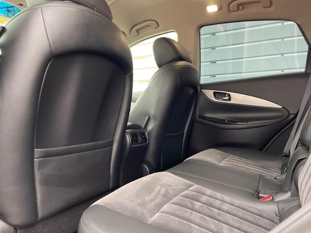 スカイラインクロスオーバー 370GT サイド・バックカメラ BOSEサウンド 衝突被害軽減システム ハーフレザーシート ドラレコ スマートキー HIDヘッド ビルトインETC オートライト デュアルエアコン CD フルセグ(44枚目)