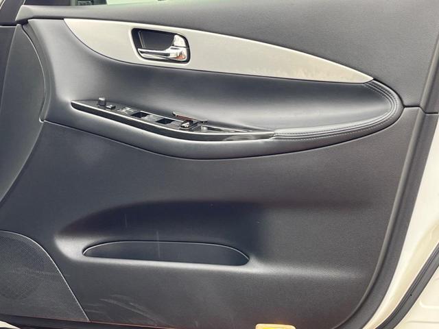 スカイラインクロスオーバー 370GT サイド・バックカメラ BOSEサウンド 衝突被害軽減システム ハーフレザーシート ドラレコ スマートキー HIDヘッド ビルトインETC オートライト デュアルエアコン CD フルセグ(48枚目)