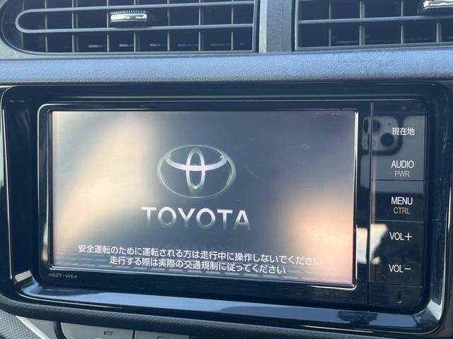 アクア Ｓ　純正ＳＤナビ　バックカメラ　禁煙車　スマートキー　ビルトインＥＴＣ　純正１５インチアルミ　オートライト　オートエアコン　Ｂｌｕｅｔｏｏｔｈ　ＣＤ　ＤＶＤ再生　フルセグ（3枚目）