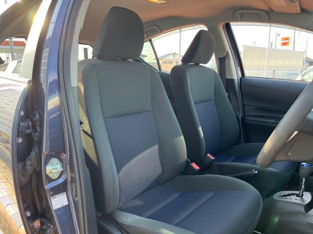 アクア Ｓ　純正ＳＤナビ　バックカメラ　禁煙車　スマートキー　ビルトインＥＴＣ　純正１５インチアルミ　オートライト　オートエアコン　Ｂｌｕｅｔｏｏｔｈ　ＣＤ　ＤＶＤ再生　フルセグ（7枚目）