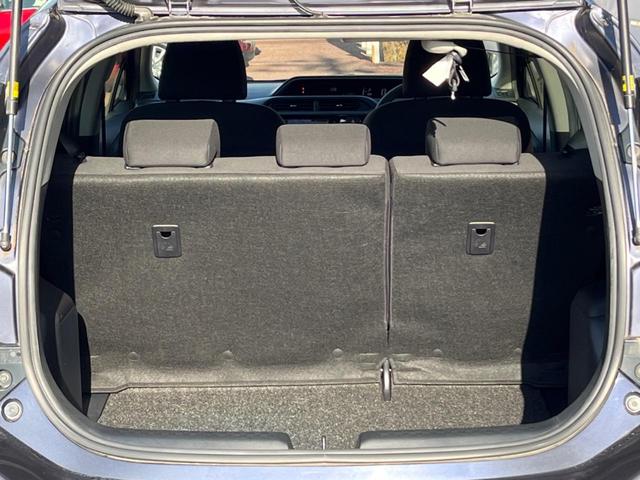 アクア Ｓ　純正ＳＤナビ　バックカメラ　禁煙車　スマートキー　ビルトインＥＴＣ　純正１５インチアルミ　オートライト　オートエアコン　Ｂｌｕｅｔｏｏｔｈ　ＣＤ　ＤＶＤ再生　フルセグ（9枚目）