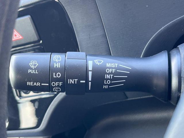 アクア Ｓ　純正ＳＤナビ　バックカメラ　禁煙車　スマートキー　ビルトインＥＴＣ　純正１５インチアルミ　オートライト　オートエアコン　Ｂｌｕｅｔｏｏｔｈ　ＣＤ　ＤＶＤ再生　フルセグ（22枚目）