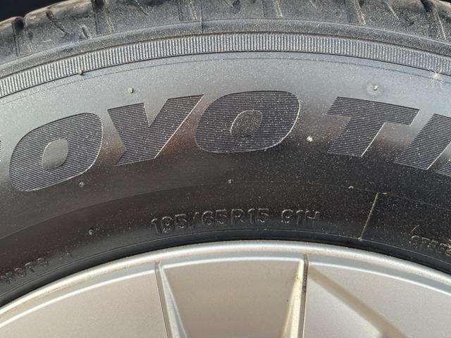 プリウス Sセーフティプラス 純正SDナビ バックカメラ 衝突被害軽減システム レーダークルーズ 禁煙車 コーナーセンサー スマートキー LEDヘッド ビルトインETC 純正15インチアルミ オートハイビーム パークアシスト(49枚目)