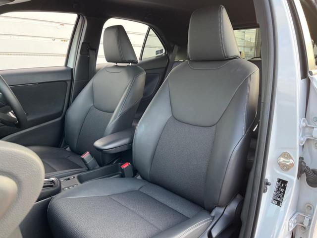 ヤリスクロス ハイブリッドＺ　全周囲カメラ　禁煙車　ハーフレザーシート　パワーシート　ドラレコ　スマートキー　ＬＥＤヘッド　ビルトインＥＴＣ　純正１８インチアルミ　オートハイビーム　車線逸脱警報　オートライト　オートエアコン（28枚目）