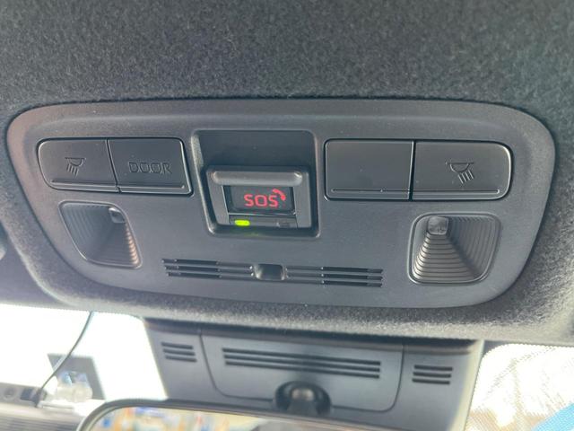 ヤリスクロス ハイブリッドＺ　全周囲カメラ　禁煙車　ハーフレザーシート　パワーシート　ドラレコ　スマートキー　ＬＥＤヘッド　ビルトインＥＴＣ　純正１８インチアルミ　オートハイビーム　車線逸脱警報　オートライト　オートエアコン（37枚目）