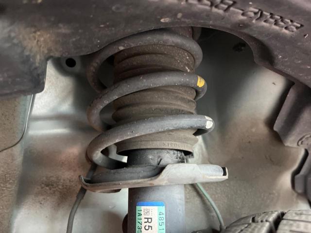 ムーヴ Ｌ　ＳＡＩＩＩ　バックカメラ　衝突被害軽減システム　禁煙車　オートハイビーム　車線逸脱警報　Ｂｌｕｅｔｏｏｔｈ　ＣＤ　ＤＶＤ再生　フルセグ（19枚目）