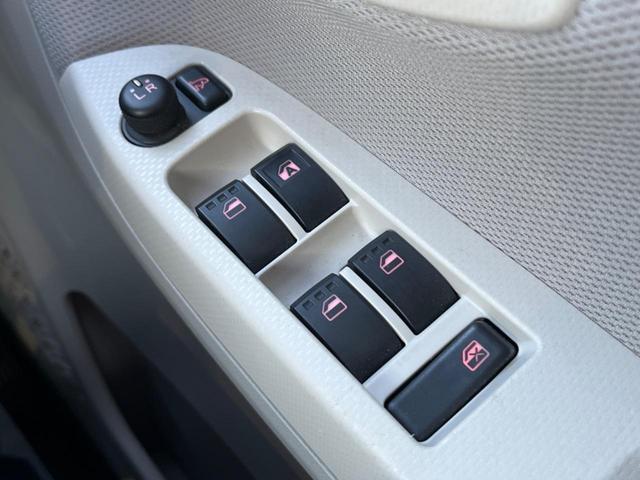 ムーヴ Ｌ　ＳＡＩＩＩ　バックカメラ　衝突被害軽減システム　禁煙車　オートハイビーム　車線逸脱警報　Ｂｌｕｅｔｏｏｔｈ　ＣＤ　ＤＶＤ再生　フルセグ（31枚目）