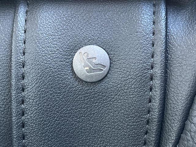 インプレッサスポーツ ２．０ｉ－Ｓ　エアロ　ＳＤナビ　バックカメラ　衝突被害軽減システム　禁煙車　レザーシート　スマートキー　ＨＩＤヘッド　ＥＴＣ　クルコン　純正１７インチアルミ　オートライト　オートエアコン　Ｂｌｕｅｔｏｏｔｈ　ＣＤ（47枚目）