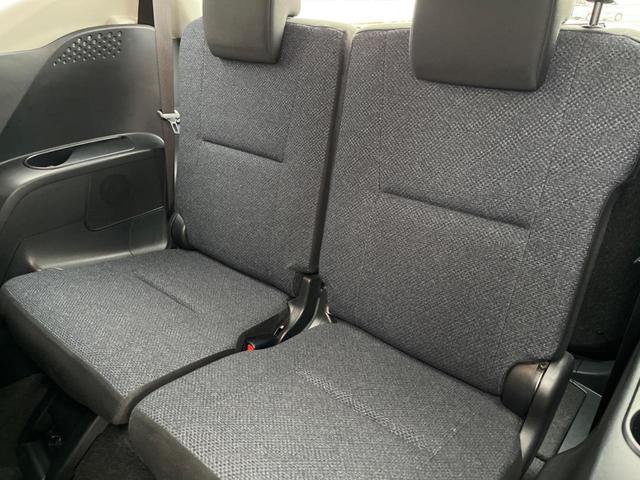 シエンタ Ｘ　電動スライドドア　純正ＳＤナビ　バックカメラ　衝突被害軽減システム　禁煙車　スマートキー　ビルトインＥＴＣ　オートハイビーム　Ｂｌｕｅｔｏｏｔｈ　ＣＤ　地デジ（29枚目）