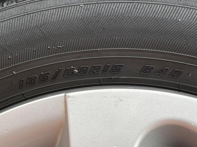 シエンタ Ｘ　電動スライドドア　純正ＳＤナビ　バックカメラ　衝突被害軽減システム　禁煙車　スマートキー　ビルトインＥＴＣ　オートハイビーム　Ｂｌｕｅｔｏｏｔｈ　ＣＤ　地デジ（50枚目）