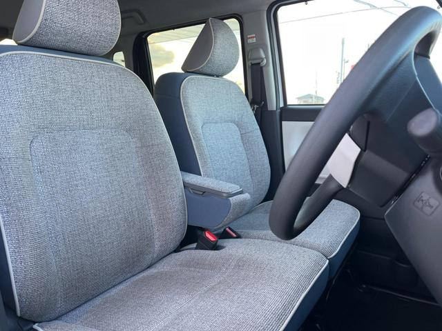 ムーヴキャンバス ストライプスＧ　両側電動ドア　バックカメラ　衝突被害軽減システム　禁煙車　コーナーセンサー　スマートキー　ＬＥＤヘッド　ＥＴＣ　オートライト　オートエアコン　Ｂｌｕｅｔｏｏｔｈ　フルセグ　ＬＥＤフォグ（9枚目）