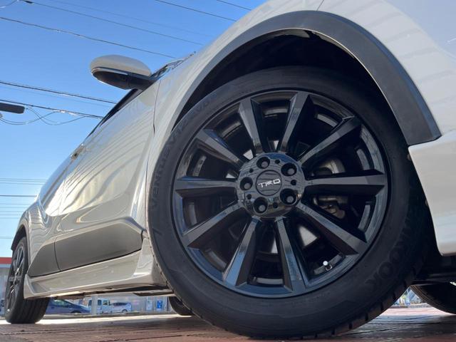 Ｃ－ＨＲ Ｇ　フルエアロ　純正ＳＤナビ　バックカメラ　衝突被害軽減システム　レーダークルーズ　禁煙車　ハーフレザーシート　ドラレコ　コーナーセンサー　スマートキー　ＬＥＤヘッド　ビルトインＥＴＣ（13枚目）